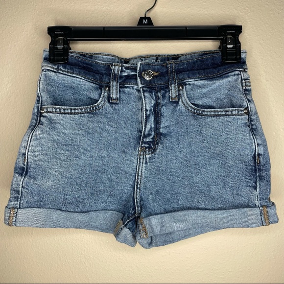 2/$22🍍 Wild Fable Jean Shorts size 00 medium wash denim waist 24